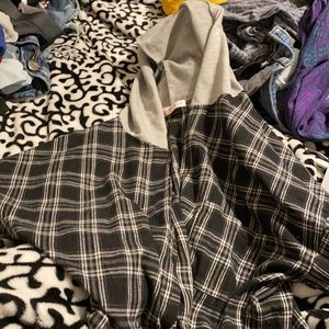 SHEIN Button-up Flannel